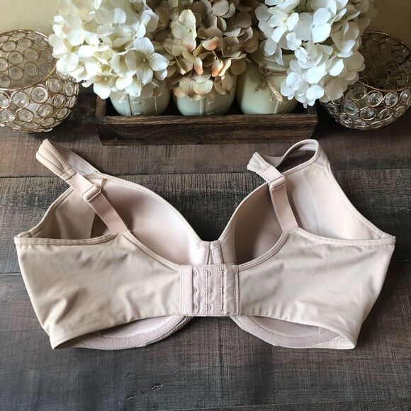 Bali One Smooth U Ultra Light Minimizer Underwire Bra Bundle - Picture 5 of 10